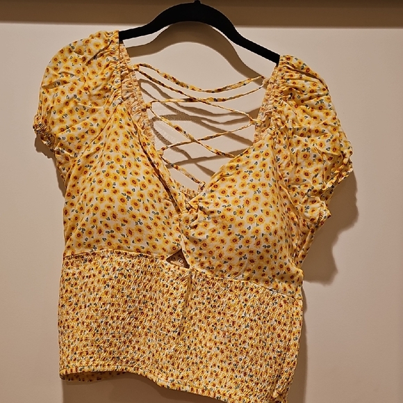 No Boundaries Tops - No Boundaries Yellow Floral Blouse